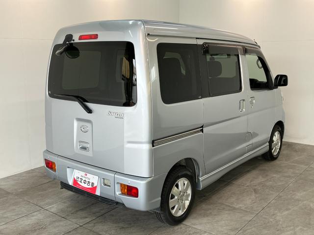 アトレーワゴンスローパーＳＡ３リヤシート付車　車検整備付車いす乗降車　追突被害軽減ブレーキ　スマアシ３　ＬＥＤ　キーレス　両側スライドドア　ＣＤステレオ　ＡＵＸ端子　リヤヒーターダクト（滋賀県）の中古車