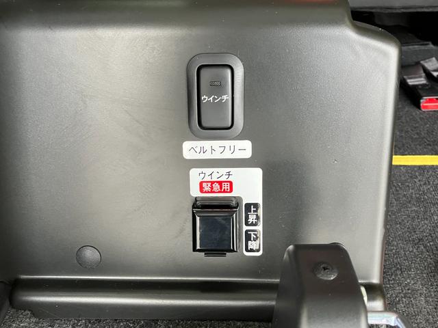 アトレーワゴンスローパーＳＡ３リヤシート付車　車検整備付車いす乗降車　追突被害軽減ブレーキ　スマアシ３　ＬＥＤ　キーレス　両側スライドドア　ＣＤステレオ　ＡＵＸ端子　リヤヒーターダクト（滋賀県）の中古車