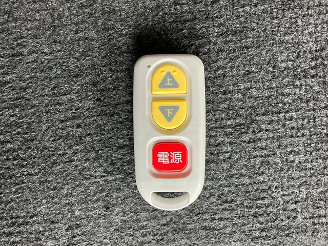 アトレーワゴンスローパーＳＡ３リヤシート付車　車検整備付車いす乗降車　追突被害軽減ブレーキ　スマアシ３　ＬＥＤ　キーレス　両側スライドドア　ＣＤステレオ　ＡＵＸ端子　リヤヒーターダクト（滋賀県）の中古車