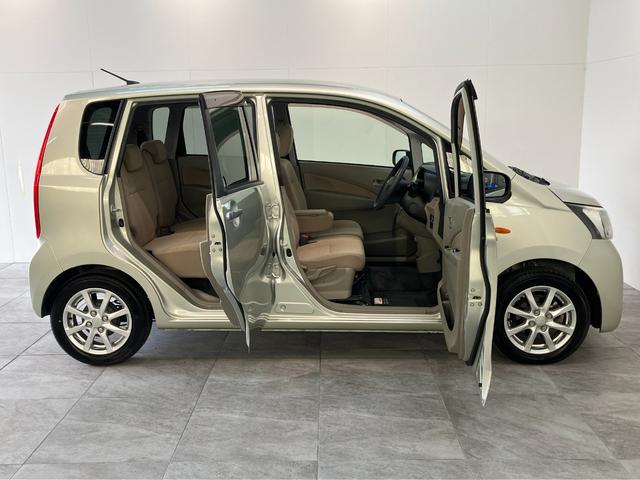 ムーヴＸ　ＳＡ　フルセグナビ　スマートキー　走行２万９千キロ衝突被害軽減ブレーキ　フルセグナビ　ＤＶＤ再生　Ｂｌｕｅｔｏｏｔｈ　オートエアコン　オートライト　スマートキー　マニュアルレベリング　電動格納式ミラー　エコアイドル（滋賀県）の中古車