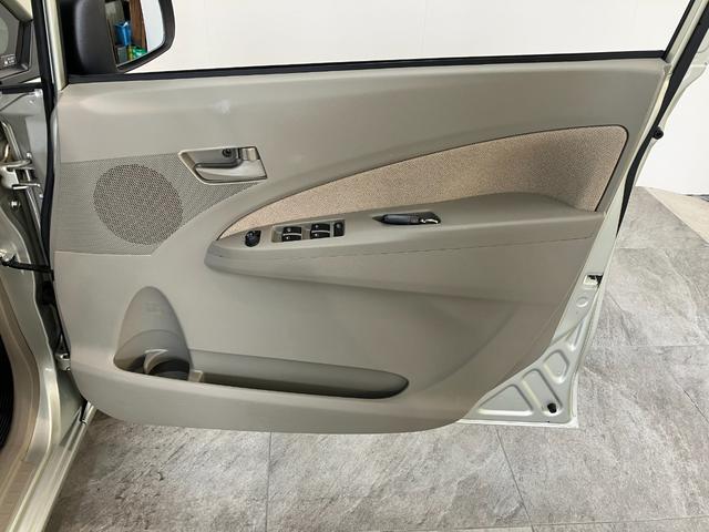 ムーヴＸ　ＳＡ　フルセグナビ　スマートキー　走行２万９千キロ衝突被害軽減ブレーキ　フルセグナビ　ＤＶＤ再生　Ｂｌｕｅｔｏｏｔｈ　オートエアコン　オートライト　スマートキー　マニュアルレベリング　電動格納式ミラー　エコアイドル（滋賀県）の中古車