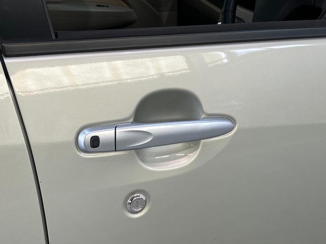 ムーヴＸ　ＳＡ　フルセグナビ　スマートキー　走行２万９千キロ衝突被害軽減ブレーキ　フルセグナビ　ＤＶＤ再生　Ｂｌｕｅｔｏｏｔｈ　オートエアコン　オートライト　スマートキー　マニュアルレベリング　電動格納式ミラー　エコアイドル（滋賀県）の中古車