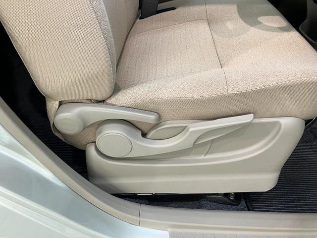 ムーヴＸ　ＳＡ　フルセグナビ　スマートキー　走行２万９千キロ衝突被害軽減ブレーキ　フルセグナビ　ＤＶＤ再生　Ｂｌｕｅｔｏｏｔｈ　オートエアコン　オートライト　スマートキー　マニュアルレベリング　電動格納式ミラー　エコアイドル（滋賀県）の中古車