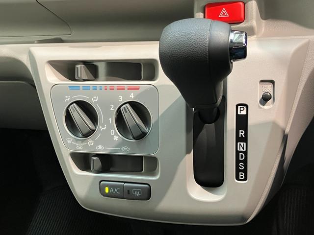 ミライースX リミテッドSA3 コーナーセンサー キーレス LED衝突被害軽減ブレーキ スマアシ3 コーナーセンサー バックカメラ(ナビ装着時用) CDステレオ LEDヘッドライト 電格ミラー マニュアルレベリング キーレスエントリー オートライト エコアイドル(滋賀県)の中古車