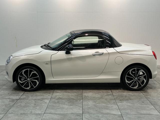 コペンセロ 5MT ターボ フルセグナビ 届出済未使用車電動オープンルーフ リヤコーナセンサー フルセグナビ DVD再生 Bluetooth USB シートヒーター LEDヘッドライト オートライト オートエアコン スマートキー エクスプレイ仕様アルミ(滋賀県)の中古車