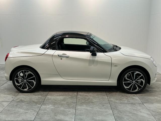 コペンセロ 5MT ターボ フルセグナビ 届出済未使用車電動オープンルーフ リヤコーナセンサー フルセグナビ DVD再生 Bluetooth USB シートヒーター LEDヘッドライト オートライト オートエアコン スマートキー エクスプレイ仕様アルミ(滋賀県)の中古車