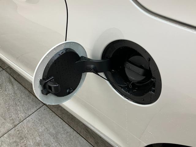 コペンセロ 5MT ターボ フルセグナビ 届出済未使用車電動オープンルーフ リヤコーナセンサー フルセグナビ DVD再生 Bluetooth USB シートヒーター LEDヘッドライト オートライト オートエアコン スマートキー エクスプレイ仕様アルミ(滋賀県)の中古車