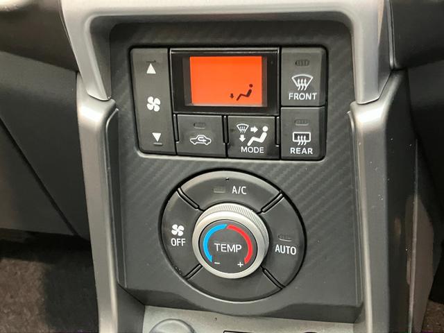 コペンセロ 5MT ターボ フルセグナビ 届出済未使用車電動オープンルーフ リヤコーナセンサー フルセグナビ DVD再生 Bluetooth USB シートヒーター LEDヘッドライト オートライト オートエアコン スマートキー エクスプレイ仕様アルミ(滋賀県)の中古車