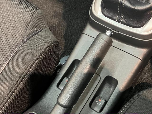 コペンセロ 5MT ターボ フルセグナビ 届出済未使用車電動オープンルーフ リヤコーナセンサー フルセグナビ DVD再生 Bluetooth USB シートヒーター LEDヘッドライト オートライト オートエアコン スマートキー エクスプレイ仕様アルミ(滋賀県)の中古車