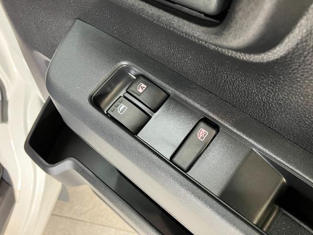 ハイゼットカーゴDX 4WD CVT車 ドラレコ コーナーセンサー キーレス衝突被害軽減ブレーキ スマアシ パートタイム4WD コーナーセンサー 前席パワーウインドウ AM/FMステレオ ドラレコ 両側スライドドア オートライト マニュアルレベリング マニュアルエアコン(滋賀県)の中古車