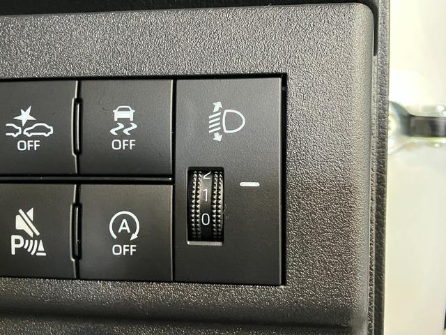 ハイゼットカーゴDX 4WD CVT車 ドラレコ コーナーセンサー キーレス衝突被害軽減ブレーキ スマアシ パートタイム4WD コーナーセンサー 前席パワーウインドウ AM/FMステレオ ドラレコ 両側スライドドア オートライト マニュアルレベリング マニュアルエアコン(滋賀県)の中古車