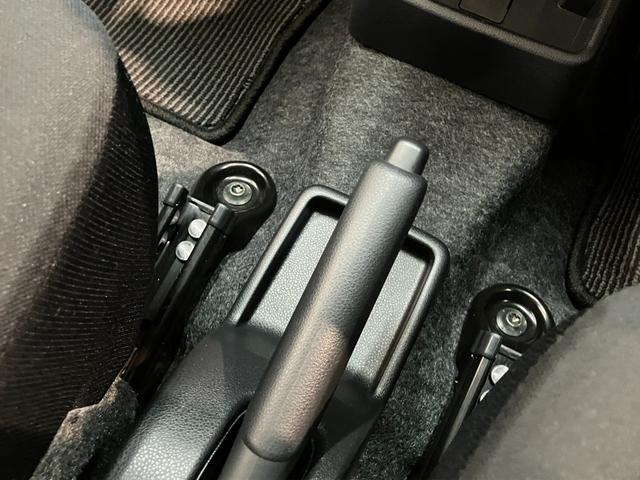 ミライースＬ　ＳＡIII　コーナーセンサー　キーレス　オートライト衝突被害軽減ブレーキ　コーナーセンサー　バックカメラ（ナビ装着時用）　オートライト　マニュアルレベリング　マニュアルエアコン　キーレスエントリー　エコアイドル（滋賀県）の中古車