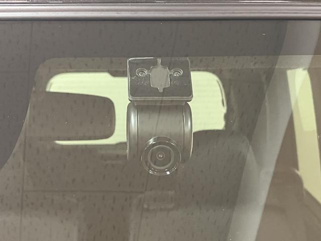 タントカスタムＸ／０．５万ｋｍ／２５年モデルナビ／前後ドラレコ走行０．５万ｋｍ／２５年モデルナビ／バックカメラ／ステアリングスイッチ／前後ドラレコ／前席シートヒーター／電動パーキングブレー／両側パワースライドドア／ＬＥＤヘッドライト・フォグランプ／キーフリー（大阪府）の中古車