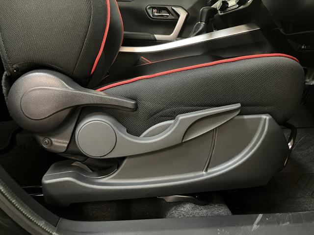 ロッキーＸ　ＨＥＶ（大阪府）の中古車