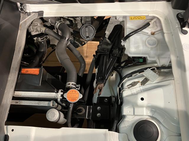 ハイゼットトラックスタンダード　オートマ車エアコン　パワステ　オートマ車　ＡＭ／ＦＭラジオ　運転席エアバッグ（大阪府）の中古車