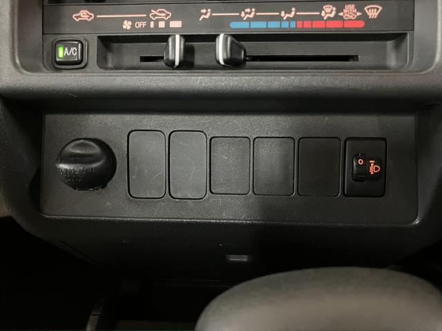 ハイゼットトラックスタンダード　オートマ車エアコン　パワステ　オートマ車　ＡＭ／ＦＭラジオ　運転席エアバッグ（大阪府）の中古車