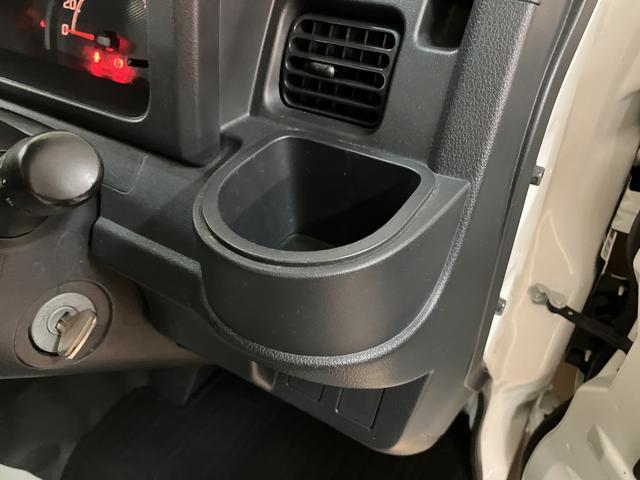 ハイゼットトラックスタンダード　オートマ車エアコン　パワステ　オートマ車　ＡＭ／ＦＭラジオ　運転席エアバッグ（大阪府）の中古車