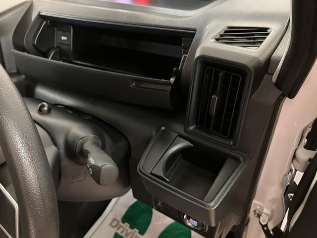 タントＸ　ナビ　バックカメラ　ＥＴＣ車載器スマートアシスト　（運転席／助手席／サイド／カーテン）エアバッグ　メモリーナビ　バックカメラ　ＥＴＣ車載器　オートライト　ＬＥＤヘッドライト　オートエアコン　前席シートヒーター　キーフリーシステム（大阪府）の中古車