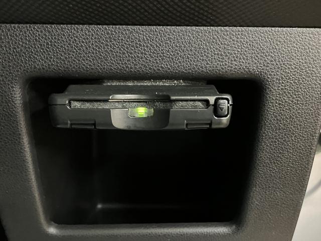 タントエグゼカスタムG CD/AM/FMオーディオ キーフリーディスチャージヘッドライト CDステレオ ETC車載器 フロントドラレコ 純正アルミホイール 運転席・助手席エアバッグ アイドリングストップ機能 オートエアコン キーフリーシステム 電動格納式ミラー(大阪府)の中古車