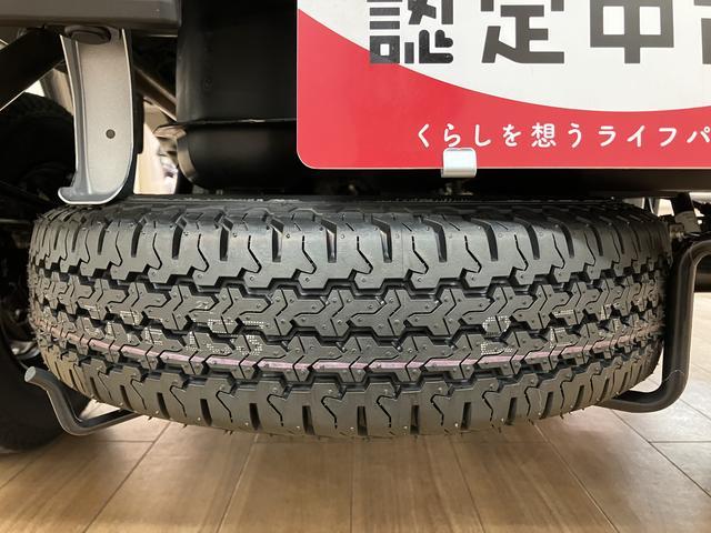 ハイゼットトラックジャンボエクストラ　４ＷＤ車　コーナーセンサーＣＶＴ　４ＷＤ　禁煙車　届出済未使用車　スマートアシスト　ＬＥＤヘッドライト　ＬＥＤフォグランプ　電動格納式ミラー　キーフリーシステム　プッシュスタート　大型荷台作業灯　オーディオレス車（大阪府）の中古車