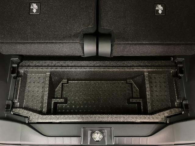 タントカスタムＲＳ　純正メモリーナビ付き（大阪府）の中古車