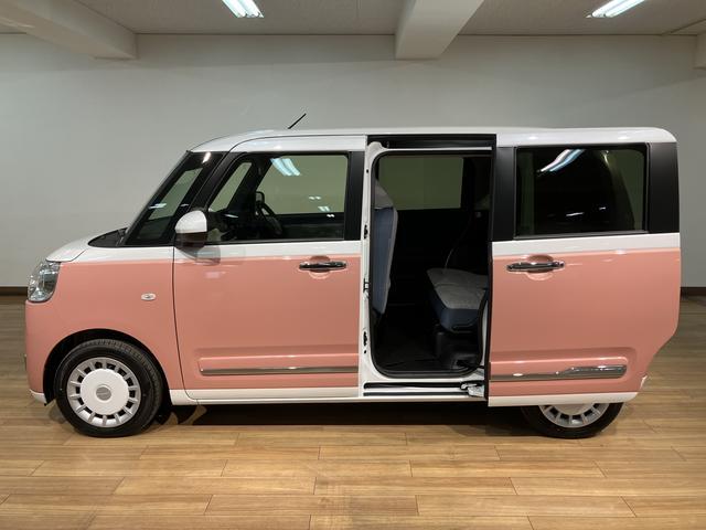 ムーヴキャンバスストライプスG 届出済未使用車 両側電動スライドドア届出済未使用車・純正バックカメラ仕様・両側電動スライドドア・電動パーキングブレーキ・シートヒーター・コーナーセンサー・エンジンプッシュスタート・衝突回避支援ブレーキ・誤発進抑制機能(大阪府)の中古車