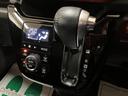 純正７インチメモリーナビ　バックカメラ　社外前後ドラレコ　ＥＴＣ車載器　エコアイドル　運転席／助手席／サイドエアバッグ　ＭＯＭＯステアリング　前席シートヒーター　オートエアコン　キーフリーシステム（大阪府）の中古車