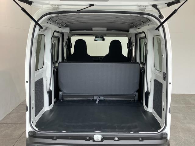ハイゼットカーゴＤＸ　電子制御式４ＷＤ　ＣＶＴ　ＡＭ／ＦＭラジオ　車検整備付衝突被害軽減ブレーキ　コーナーセンサー　電子制御式４ＷＤ　ＣＶＴ　両側スライドＤ　ＡＭ／ＦＭラジオ　オートライト　前席パワーウインドウ　マニュアルエアコン　マニュアルレベリング　キーレス　エコアイドル（滋賀県）の中古車