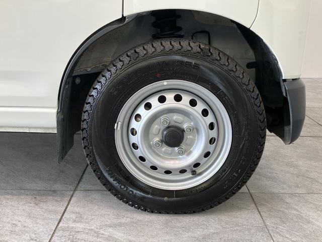 ハイゼットカーゴＤＸ　電子制御式４ＷＤ　ＣＶＴ　ＡＭ／ＦＭラジオ　車検整備付衝突被害軽減ブレーキ　コーナーセンサー　電子制御式４ＷＤ　ＣＶＴ　両側スライドＤ　ＡＭ／ＦＭラジオ　オートライト　前席パワーウインドウ　マニュアルエアコン　マニュアルレベリング　キーレス　エコアイドル（滋賀県）の中古車