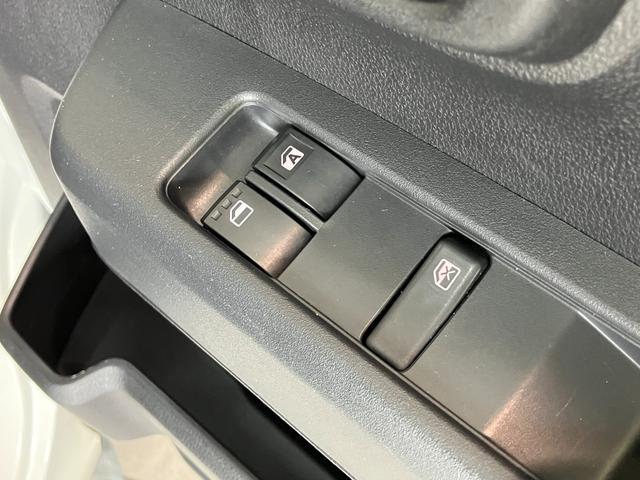 ハイゼットカーゴＤＸ　電子制御式４ＷＤ　ＣＶＴ　ＡＭ／ＦＭラジオ　車検整備付衝突被害軽減ブレーキ　コーナーセンサー　電子制御式４ＷＤ　ＣＶＴ　両側スライドＤ　ＡＭ／ＦＭラジオ　オートライト　前席パワーウインドウ　マニュアルエアコン　マニュアルレベリング　キーレス　エコアイドル（滋賀県）の中古車