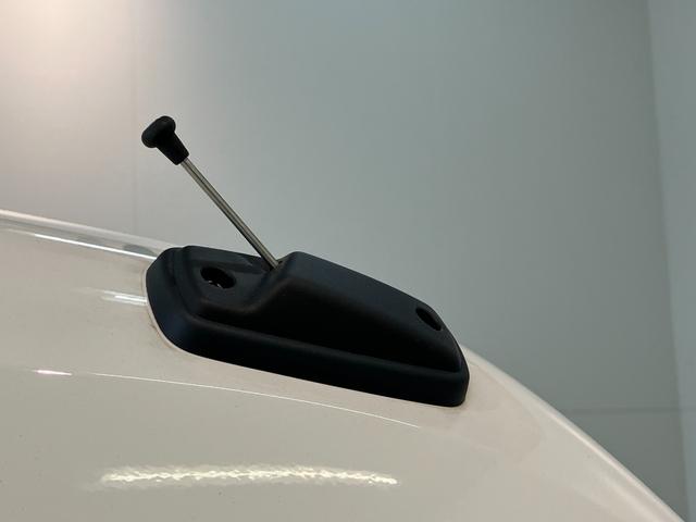 ハイゼットカーゴＤＸ　電子制御式４ＷＤ　ＣＶＴ　ＡＭ／ＦＭラジオ　車検整備付衝突被害軽減ブレーキ　コーナーセンサー　電子制御式４ＷＤ　ＣＶＴ　両側スライドＤ　ＡＭ／ＦＭラジオ　オートライト　前席パワーウインドウ　マニュアルエアコン　マニュアルレベリング　キーレス　エコアイドル（滋賀県）の中古車