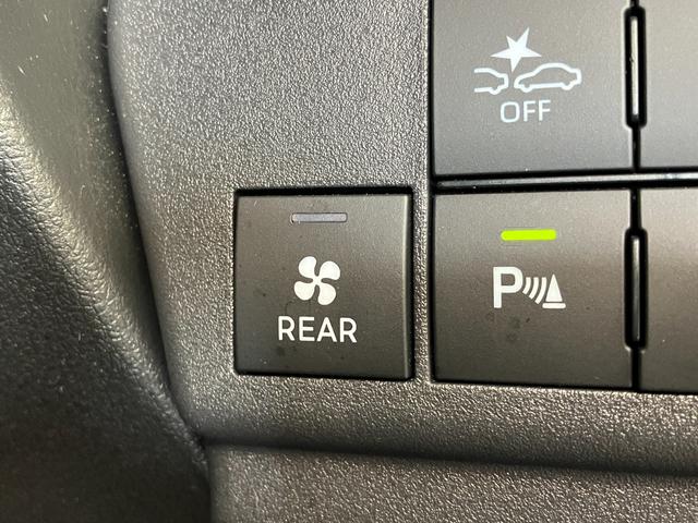 ハイゼットカーゴＤＸ　電子制御式４ＷＤ　ＣＶＴ　ＡＭ／ＦＭラジオ　車検整備付衝突被害軽減ブレーキ　コーナーセンサー　電子制御式４ＷＤ　ＣＶＴ　両側スライドＤ　ＡＭ／ＦＭラジオ　オートライト　前席パワーウインドウ　マニュアルエアコン　マニュアルレベリング　キーレス　エコアイドル（滋賀県）の中古車