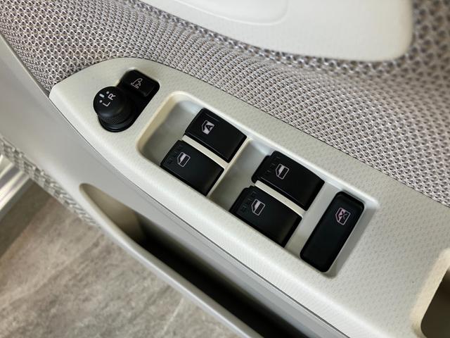 ムーヴＬ　ＣＤステレオ　キーレスエントリー　電動格納式ミラーＣＤステレオ　キーレスエントリー　電動格納式ミラー　マニュアルエアコン　マニュアルレベリング　エコアイドル（滋賀県）の中古車