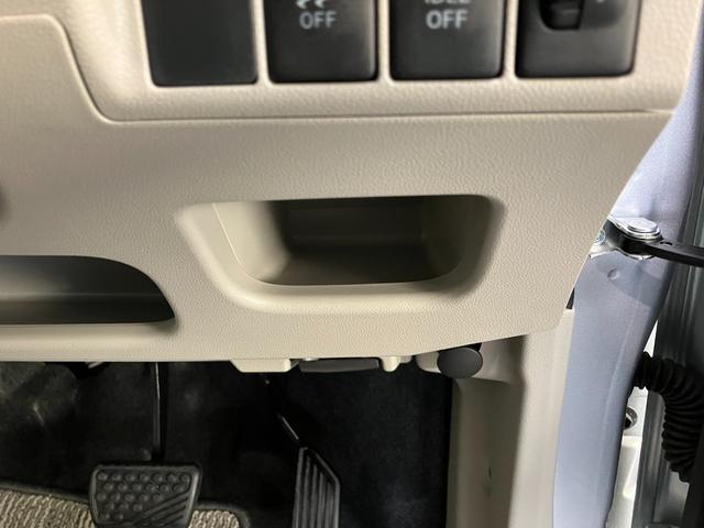 ムーヴＬ　ＣＤステレオ　キーレスエントリー　電動格納式ミラーＣＤステレオ　キーレスエントリー　電動格納式ミラー　マニュアルエアコン　マニュアルレベリング　エコアイドル（滋賀県）の中古車