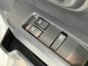 衝突被害軽減ブレーキ　コーナーセンサー　電子制御式４ＷＤ　ＣＶＴ　両側スライドＤ　ＡＭ／ＦＭラジオ　オートライト　前席パワーウインドウ　マニュアルエアコン　マニュアルレベリング　キーレス　エコアイドル（滋賀県）の中古車