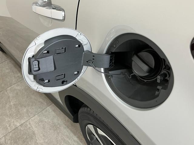 ロッキープレミアムＧ　ＨＥＶ　９型ナビ　バックカメラ　前後ドラレコ追突被害軽減ブレーキ　スマアシ　コーナーセンサー　ＬＥＤ　スマートキー　レーダークルーズコントロール　シートヒーター　９型フルセグナビ　ＤＶＤ　Ｂｌｕｅｔｏｏｔｈ　ＵＳＢ　バックカメラ　前後ドラレコ（滋賀県）の中古車