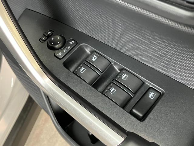 ロッキープレミアムＧ　ＨＥＶ　９型ナビ　バックカメラ　前後ドラレコ追突被害軽減ブレーキ　スマアシ　コーナーセンサー　ＬＥＤ　スマートキー　レーダークルーズコントロール　シートヒーター　９型フルセグナビ　ＤＶＤ　Ｂｌｕｅｔｏｏｔｈ　ＵＳＢ　バックカメラ　前後ドラレコ（滋賀県）の中古車