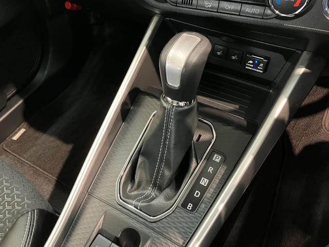 ロッキープレミアムＧ　ＨＥＶ　９型ナビ　バックカメラ　前後ドラレコ追突被害軽減ブレーキ　スマアシ　コーナーセンサー　ＬＥＤ　スマートキー　レーダークルーズコントロール　シートヒーター　９型フルセグナビ　ＤＶＤ　Ｂｌｕｅｔｏｏｔｈ　ＵＳＢ　バックカメラ　前後ドラレコ（滋賀県）の中古車