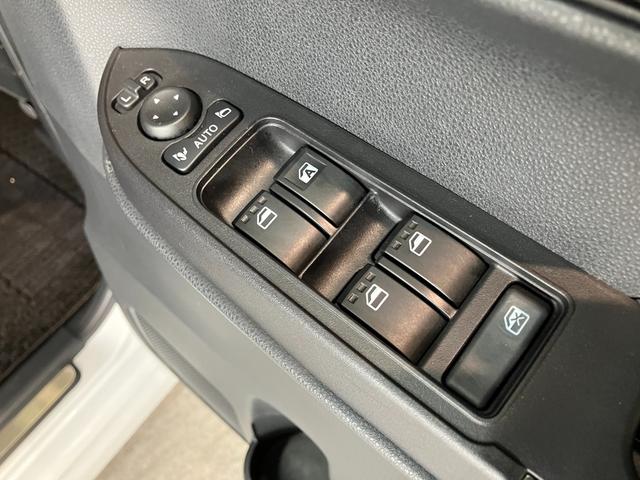 タントカスタムＸ　１０型フルセグナビ　バックカメラ　前後ドラレコ衝突被害軽減ブレーキ　コーナーセンサー　１０型フルセグナビ　Ｂｌｕｅｔｏｏｔｈ　ＵＳＢ　バックカメラ　ドラレコ　両側電動スライドドア　前席シートヒーター　ＬＥＤ　オートエアコン　エコアイドル（滋賀県）の中古車