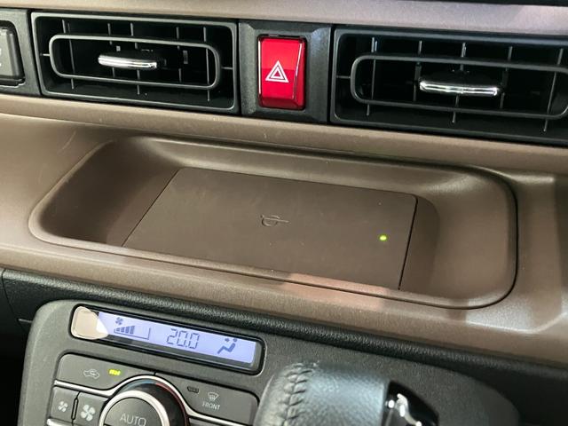 ムーヴキャンバスセオリーＧ　９型ディスプレイオーディオ　フルセグ　Ｂカメラ衝突被害軽減ブレーキ　コーナーセンサー　９型ディスプレイオーディオ　フルセグ　Ｂｌｕｅｔｏｏｔｈ　ＵＳＢ　バックカメラ　両側電動スライドドア　前席シートヒーター　ＬＥＤ　ワイヤレス充電器　エコアイドル（滋賀県）の中古車