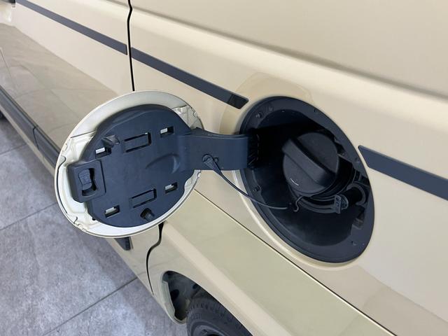 ムーヴキャンバスセオリーＧ　９型ディスプレイオーディオ　フルセグ　Ｂカメラ衝突被害軽減ブレーキ　コーナーセンサー　９型ディスプレイオーディオ　フルセグ　Ｂｌｕｅｔｏｏｔｈ　ＵＳＢ　バックカメラ　両側電動スライドドア　前席シートヒーター　ＬＥＤ　ワイヤレス充電器　エコアイドル（滋賀県）の中古車