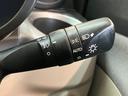 追突被害軽減ブレーキ　スマアシ２　ＬＥＤ　ＥＴＣ車載器　１５インチアルミホイール　ＴＶコントロールキット付　オートエアコン　　ＤＶＤ　Ｂｌｕｅｔｏｏｔｈ　ＵＳＢ　スマートキー（滋賀県）の中古車