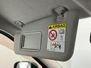 追突被害軽減ブレーキ　スマアシ２　ＬＥＤ　ＥＴＣ車載器　１５インチアルミホイール　ＴＶコントロールキット付　オートエアコン　　ＤＶＤ　Ｂｌｕｅｔｏｏｔｈ　ＵＳＢ　スマートキー（滋賀県）の中古車