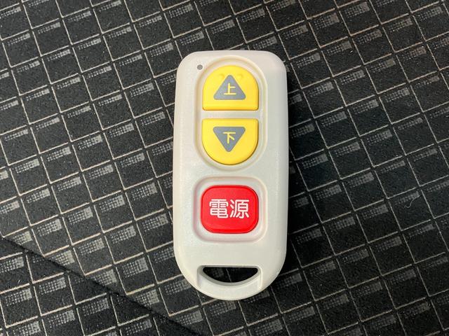タントウェルカムシートリフトカスタムＲＳ　ターボ　フルセグナビ追突被害軽減ブレーキ　コーナーセンサー　ＬＥＤ　スマートキー　両側電動スライドドア　前席シートヒーター　フルセグナビ　ＤＶＤ　Ｂｌｕｅｔｏｏｔｈ　ＵＳＢ　パノラマカメラ　エコアイドル　前後ドラレコ（滋賀県）の中古車