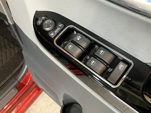 タントウェルカムシートリフトカスタムＲＳ　ターボ　フルセグナビ追突被害軽減ブレーキ　コーナーセンサー　ＬＥＤ　スマートキー　両側電動スライドドア　前席シートヒーター　フルセグナビ　ＤＶＤ　Ｂｌｕｅｔｏｏｔｈ　ＵＳＢ　パノラマカメラ　エコアイドル　前後ドラレコ（滋賀県）の中古車
