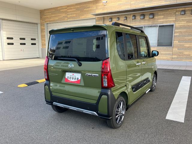 タントファンクロス軽自動車　　９インチディスプレイオーディオ　バックモニター　両側パワースライドドア　ＬＥＤヘッドランプ　ＬＥＤフォグランプ　シートヒーター　キーフリーシステム　１４インチアルミホイール（和歌山県）の中古車