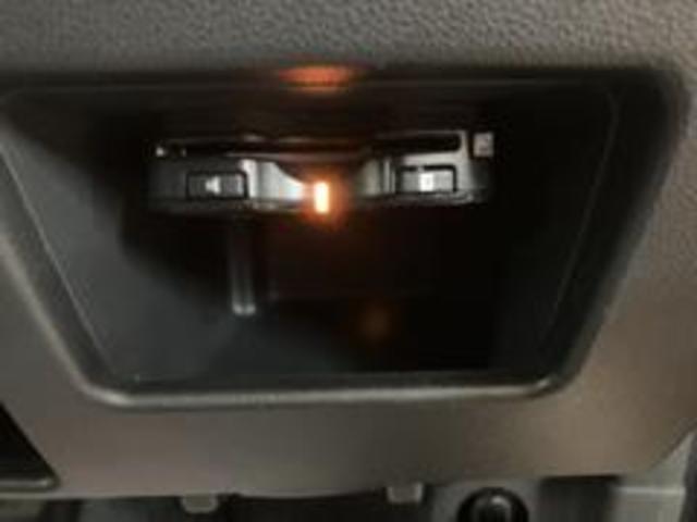 タントカスタムＲＳ　ＳＡ／１年保証／８インチナビ／Ｂカメラ／ＬＥＤ１年間走行距離無制限　社外品８インチフルセグナビ　バックカメラ　オートライト　ステアリングスイッチ　両側電動スライドドア　ＬＥＤヘッドライト　ＬＥＤフォグランプ　１５インチアルミホイール　ＥＴＣ（大阪府）の中古車