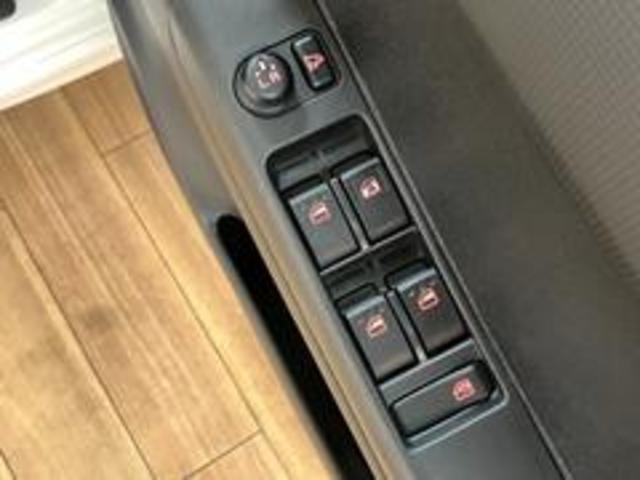 ムーヴコンテカスタム　ＲＳ／１年保証／車検整備付／ＣＤ／前後ドラレコ１年間走行距離無制限　車検整備付　ＭＯＭＯ社製革巻ステアリング　トップシェイドガラス　キーフリー　チルトステアリング　シートリフター　運転席電動シート　外品前後ドラレコ　１５インチアルミ　オートＡＣ（大阪府）の中古車