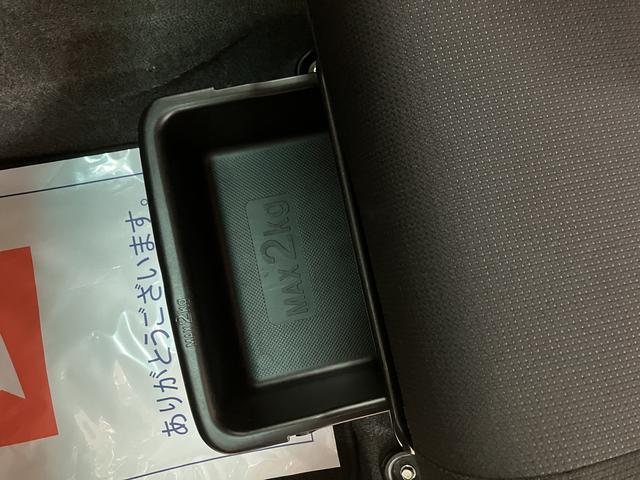 ムーヴコンテカスタム　ＲＳ／１年保証／車検整備付／ＣＤ／前後ドラレコ１年間走行距離無制限　車検整備付　ＭＯＭＯ社製革巻ステアリング　トップシェイドガラス　キーフリー　チルトステアリング　シートリフター　運転席電動シート　外品前後ドラレコ　１５インチアルミ　オートＡＣ（大阪府）の中古車