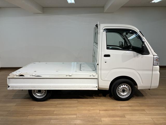 ハイゼットトラックスタンダードＳＡIIIｔ／１年保証／車検整備付／５速ＭＴ１年間走行距離無制限　車検整備付　ＡＭ／ＦＭラジオ　マニュアルエアコン　パワーステアリング　トップシェイドガラス　３方開　ＥＴＣ　荷台作業灯（大阪府）の中古車